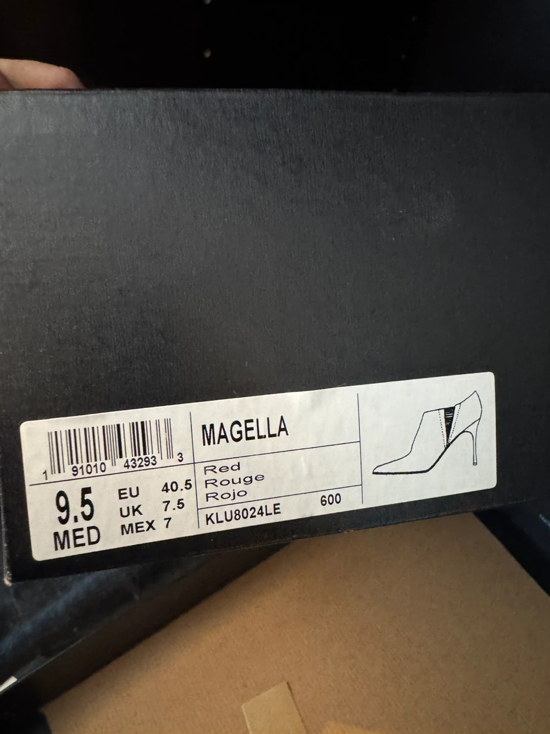 Kenneth Cole Magella Red Heeled Booties Size 9.5