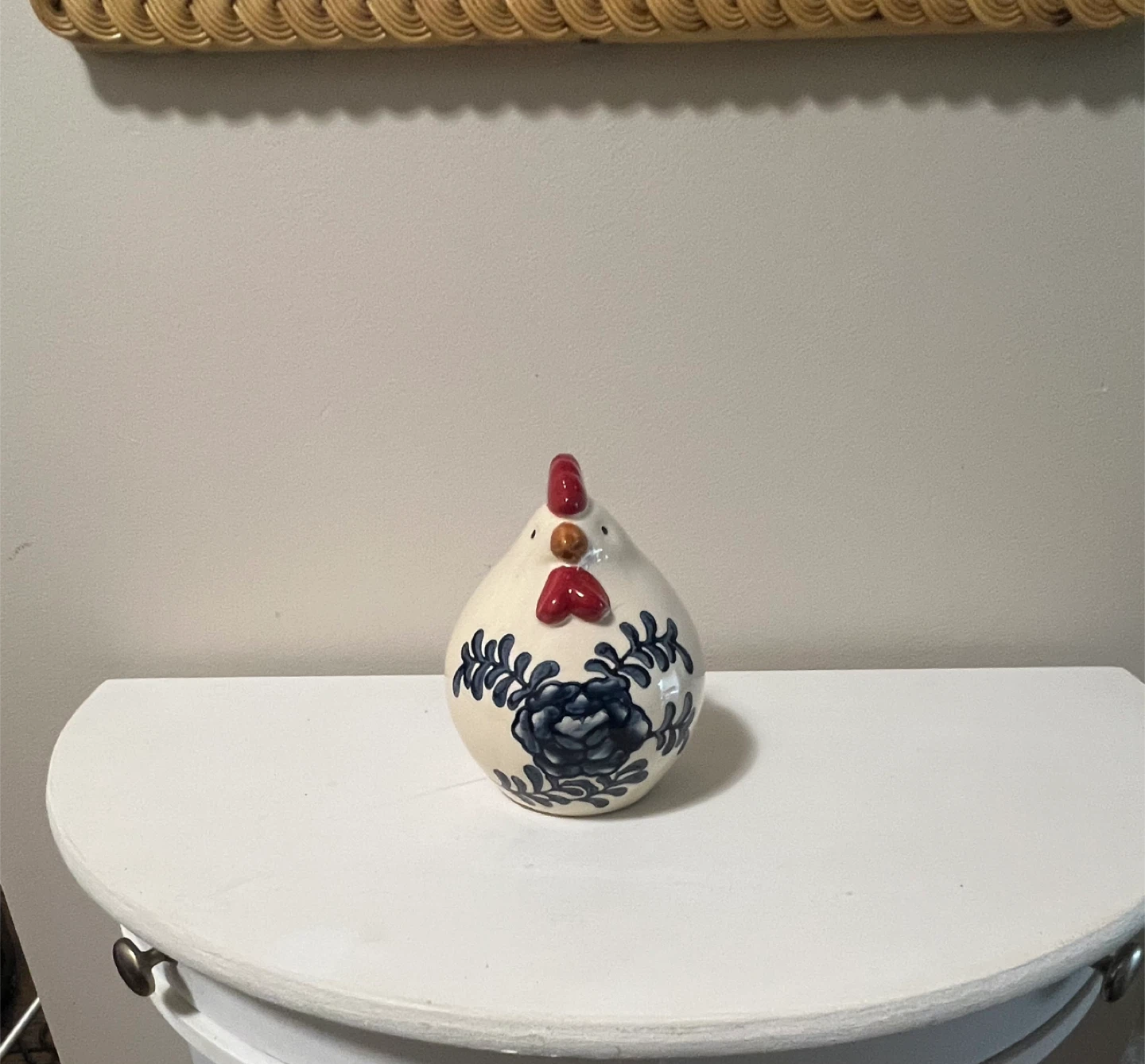 Scandinavian Ceramic Fat Hen Figurine – Farmhouse 6 Inches Tall