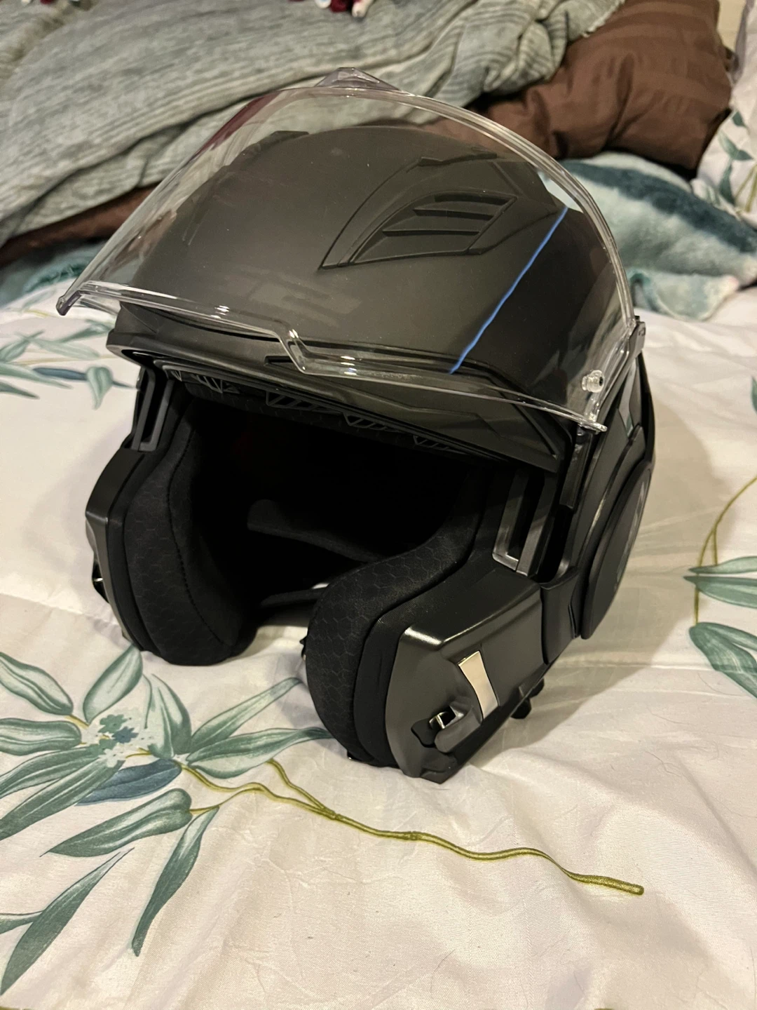 LS2 900 Valiant II Motorcycle Helmet - photo 2