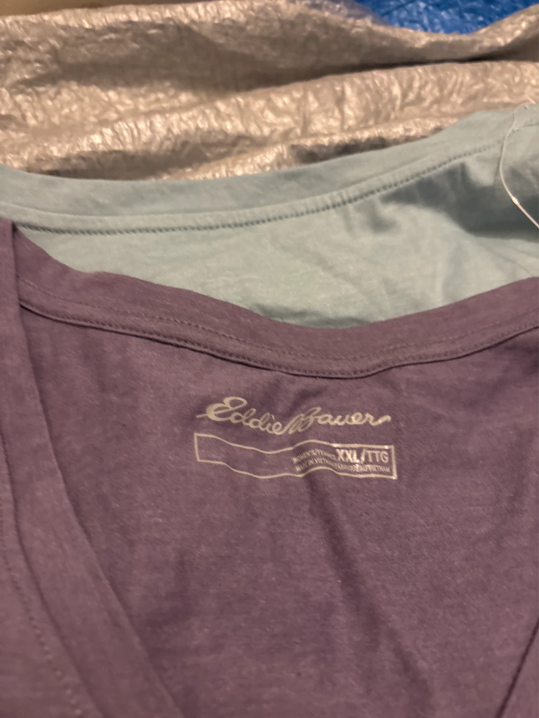 NWOT 2pc Eddie Bauer ladies Long Sleeve V-Neck T-Shirts - XXL - photo 2