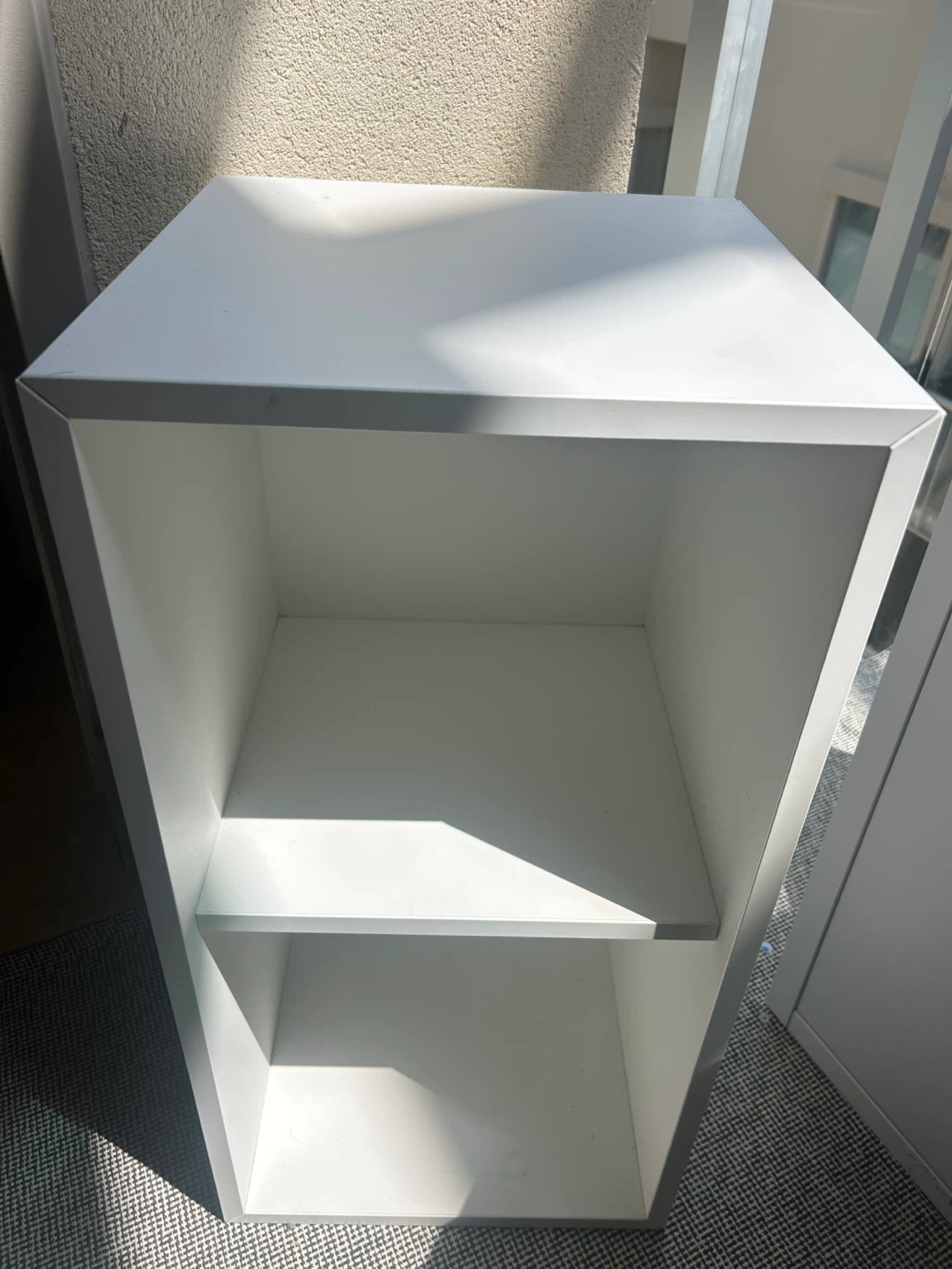 Moving Sale! Excellent Condition - White 2-Shelf Bookcase (IKEA) - photo 3