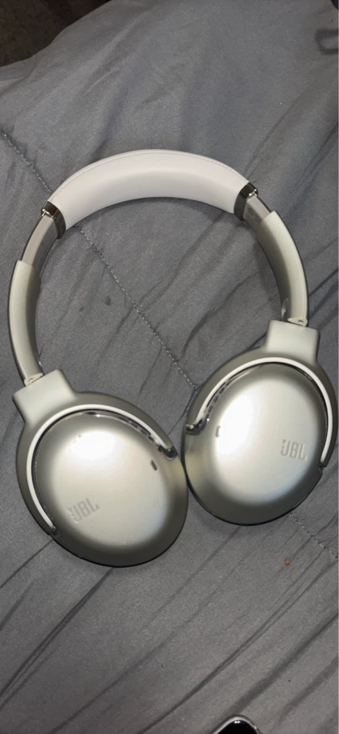JBL TOUR ONE Wireless Noise Cancelling Headphones - Silver - photo 2