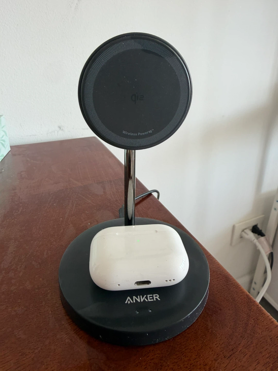 2 in 1 Wireless Charging Station | Barely Used | Packaging - photo 2