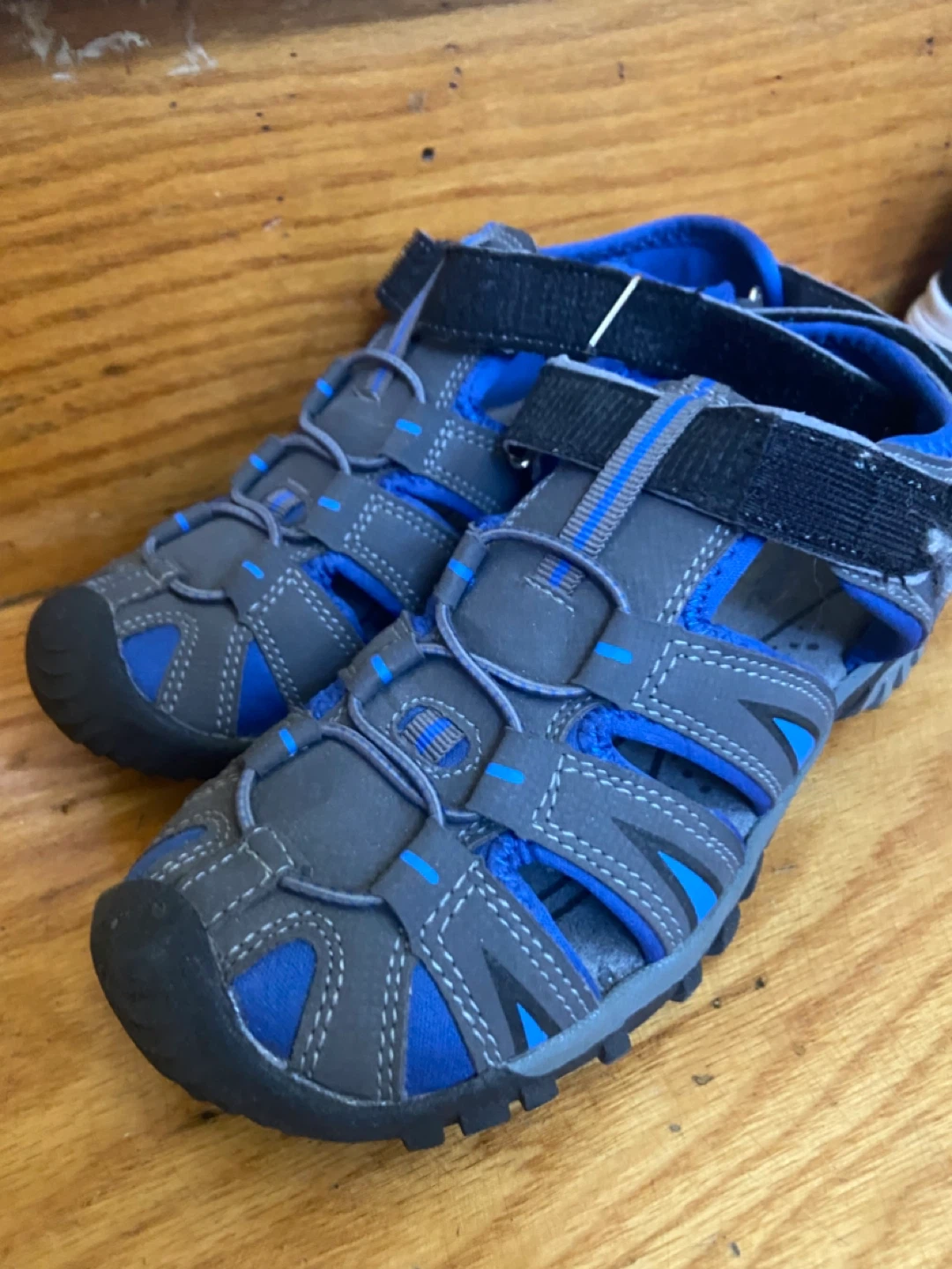 Boys' Sandals Size 4