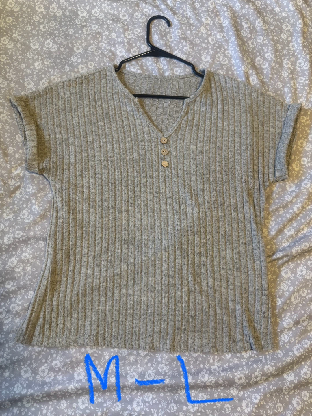 Women's Tops - photo 2