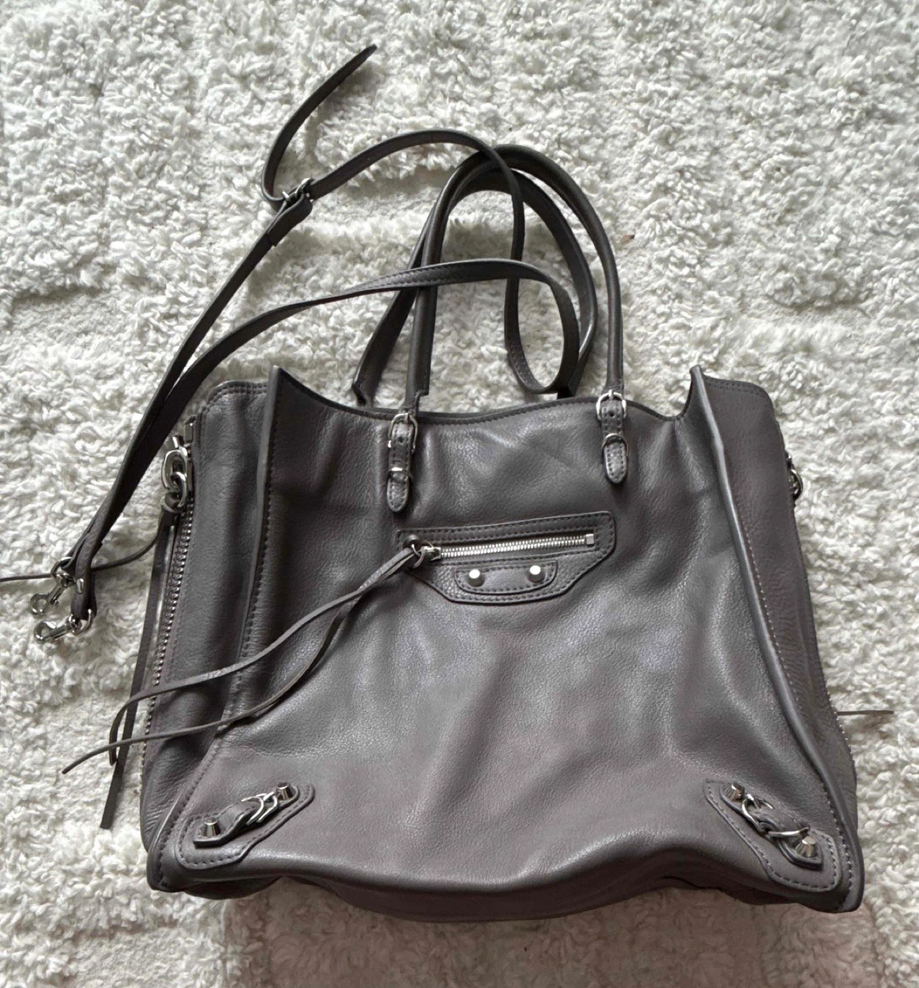Balenciaga Papier A5 zip around tote