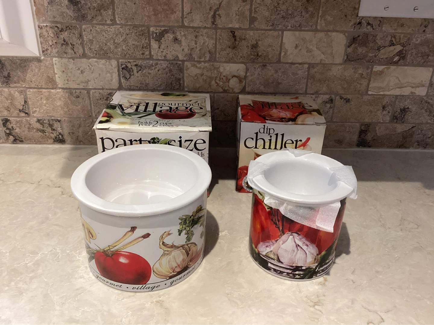 $10 FOR 2 VINTAGE GOURMET VILLAGE DIP CHILLERS
