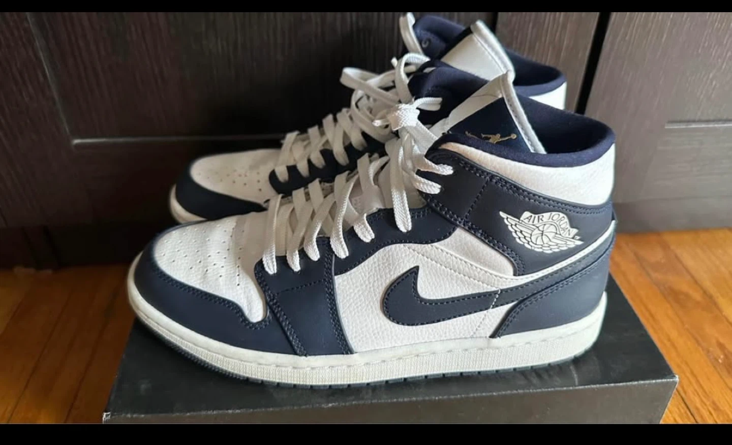 Air Jordan 1 Mid Navy White Sneakers - photo 4