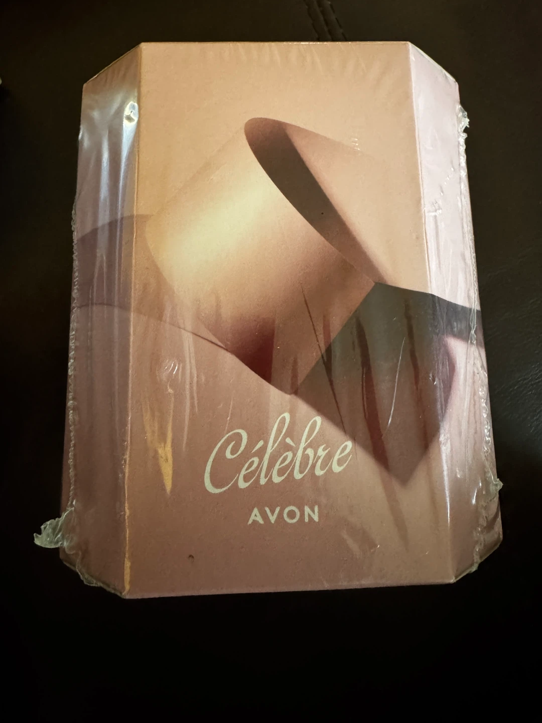 Avon Célèbre Body Spritz & Deodorant Set