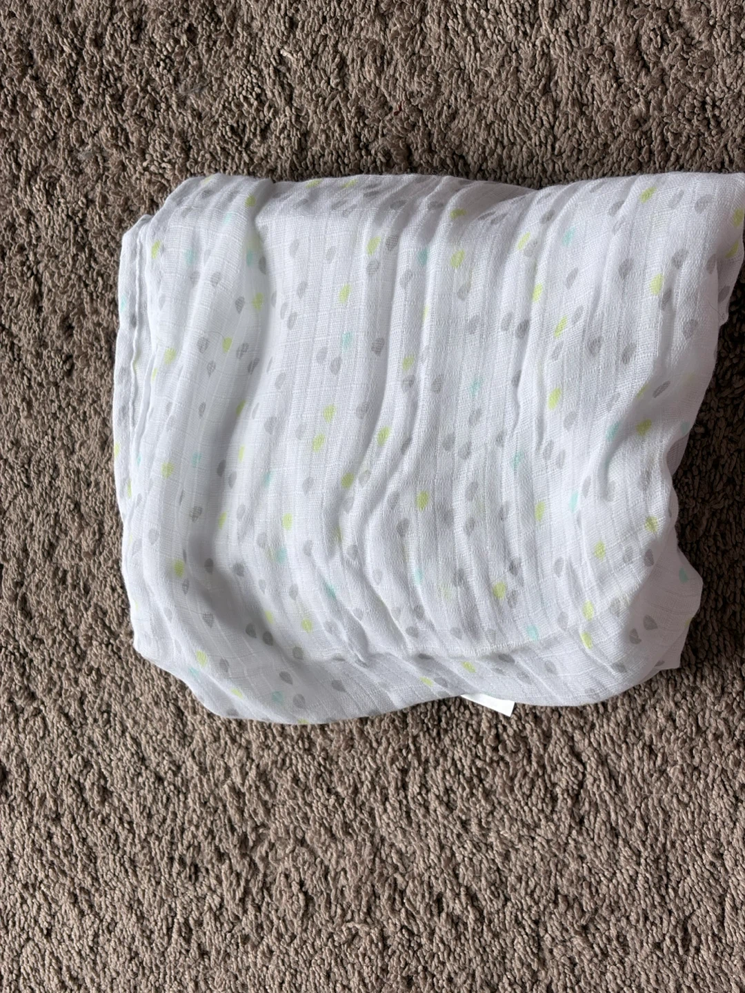 Baby Bodysuit, Bibs, and Swaddle Set - photo 4