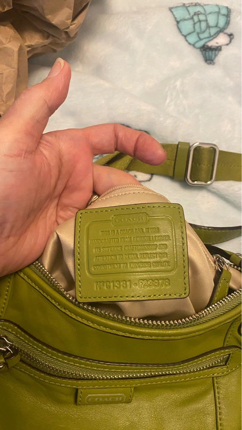 Coach Leather Shoulder Bag - photo 2