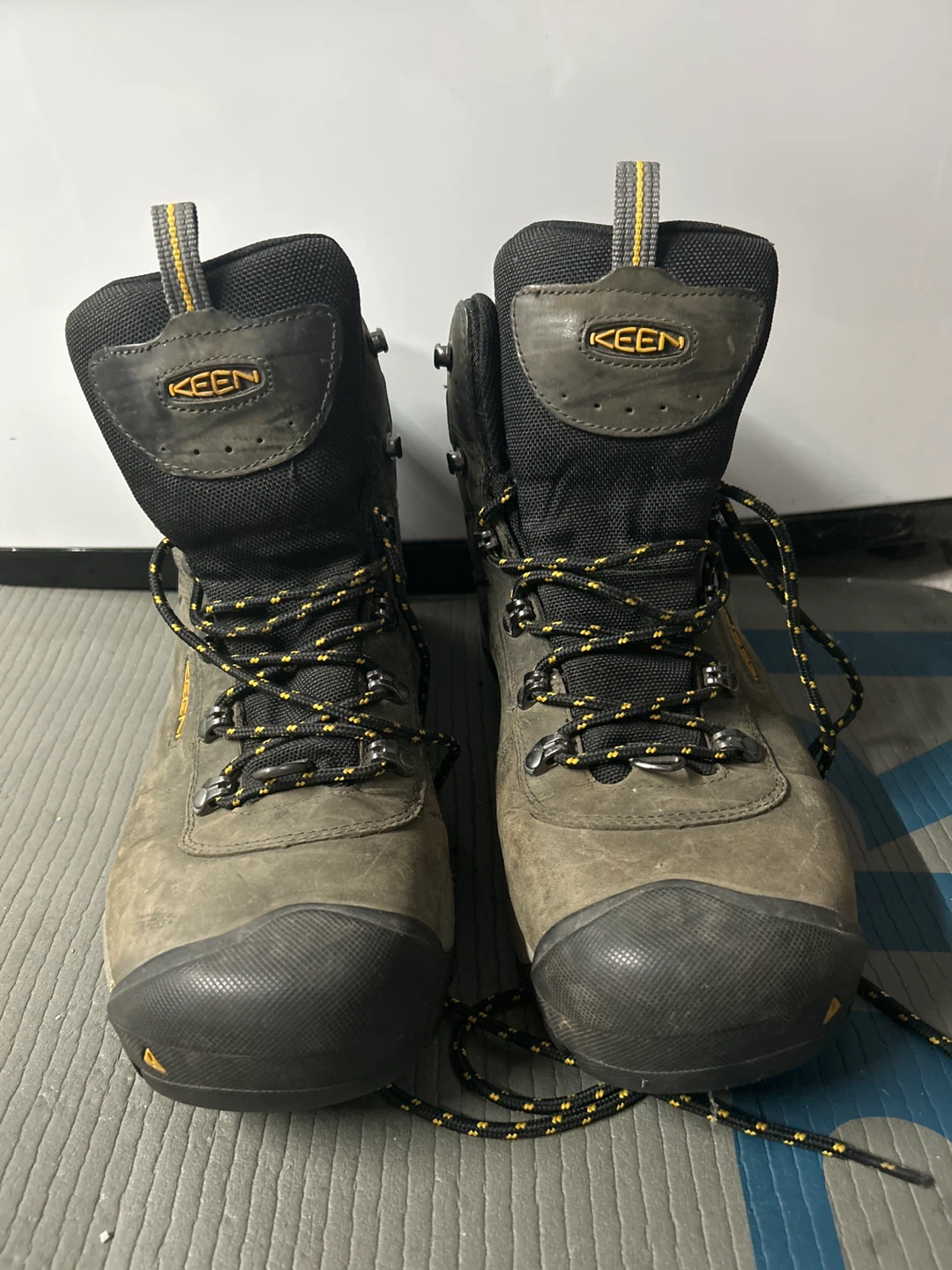KEEN Hiking Boots