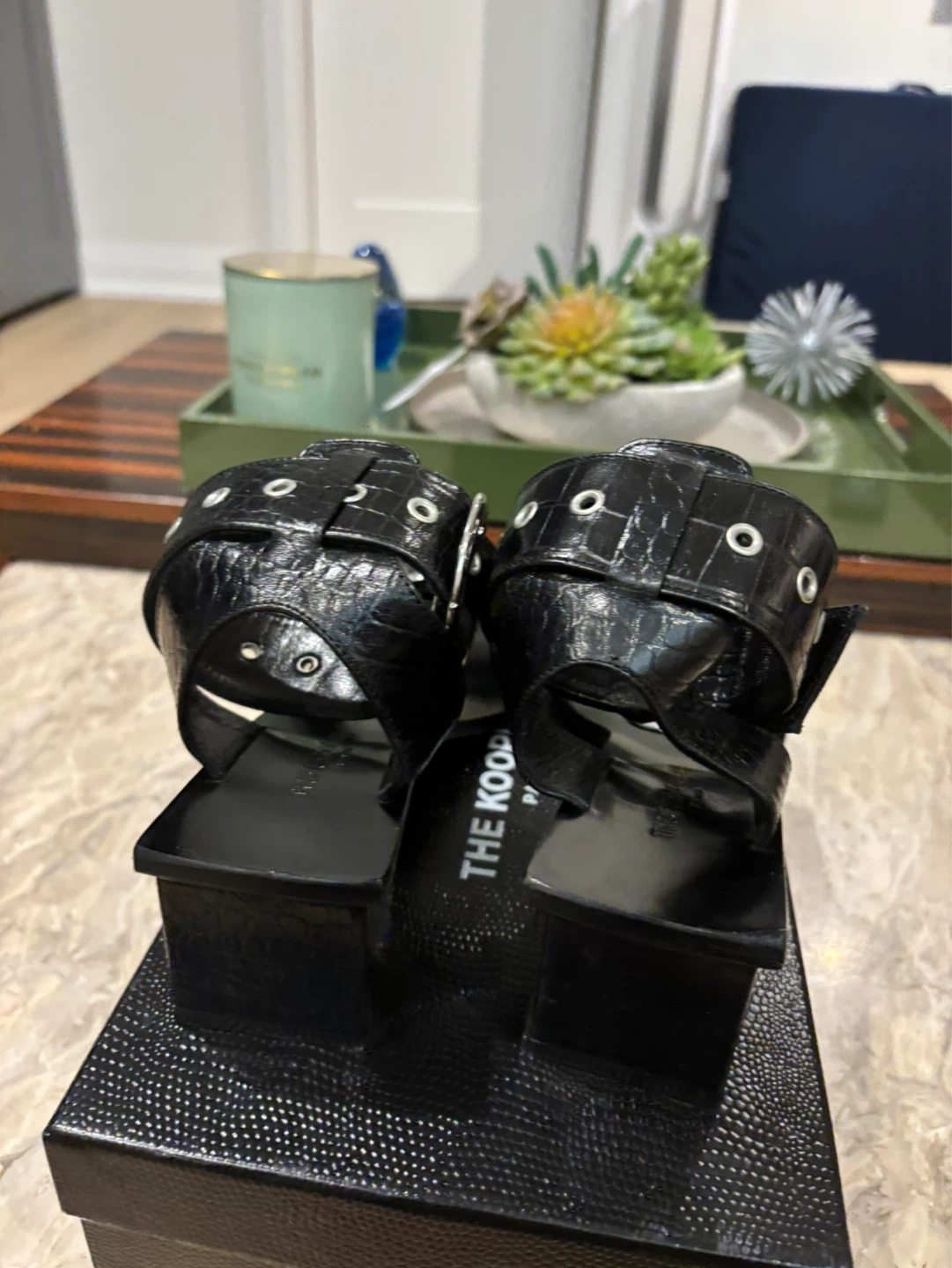 The Kooples Black Crocodile Embossed Leather Sandals Size 37 - photo 4