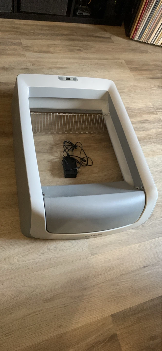 PetSafe Self-Cleaning Litter Box
