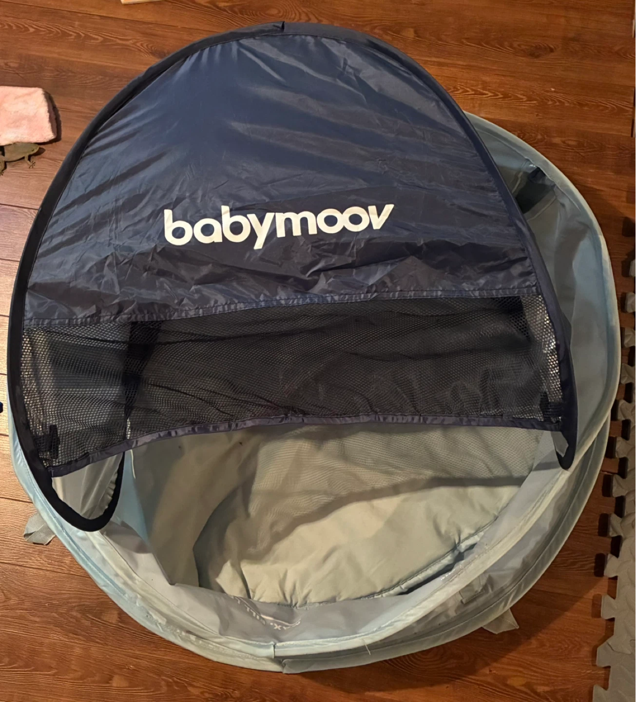Babymoov 3-1 Pop Up Playpen/tent/pool with Balls