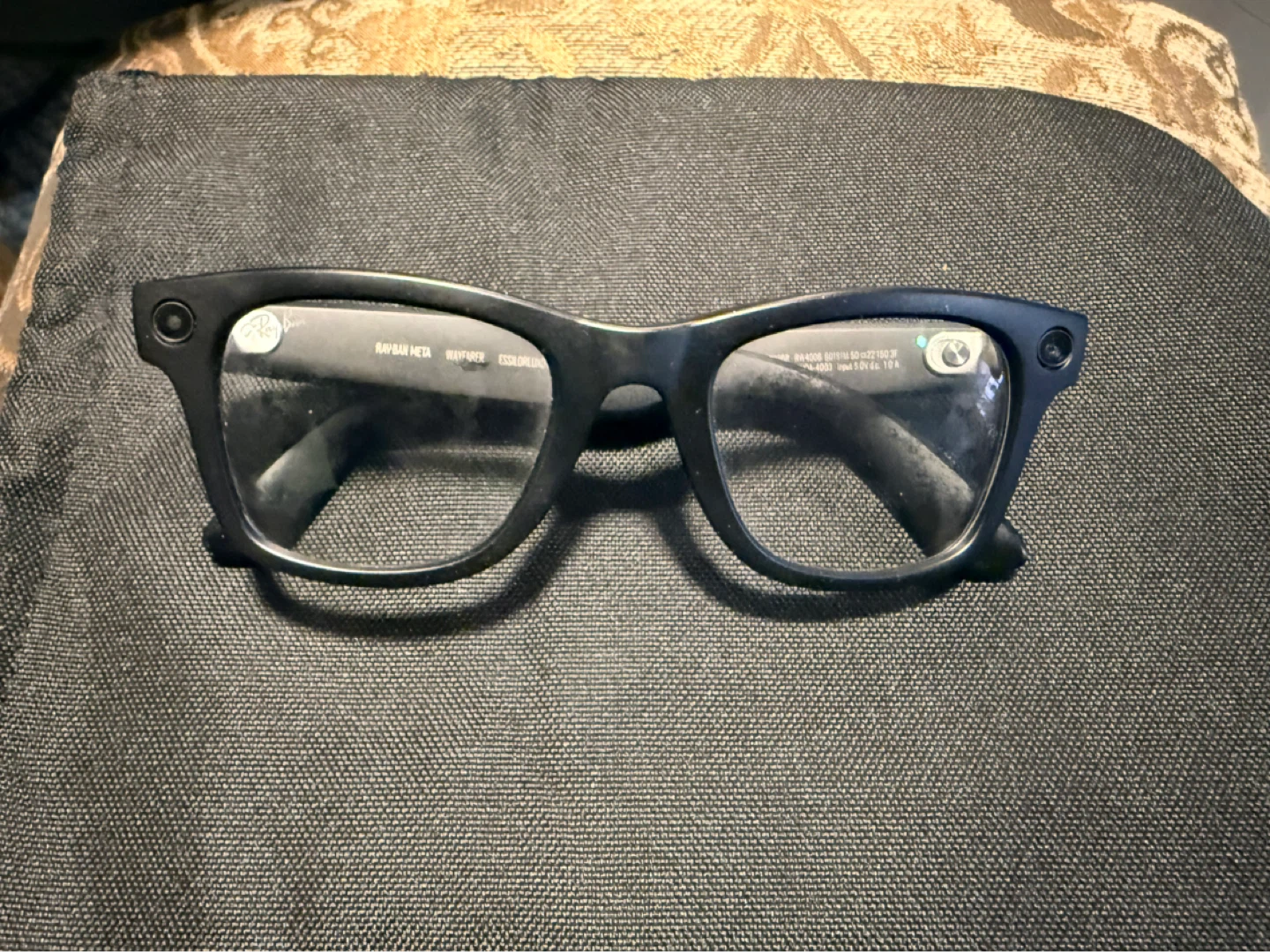 Ray-Ban Meta Smart Glasses