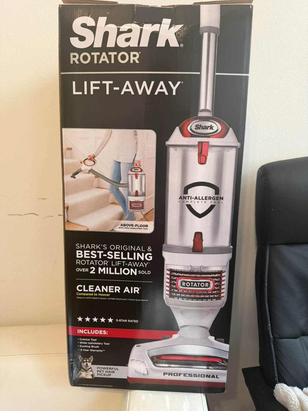 Shark Rotator Lift-Away Vacuum Cleaner - photo 2