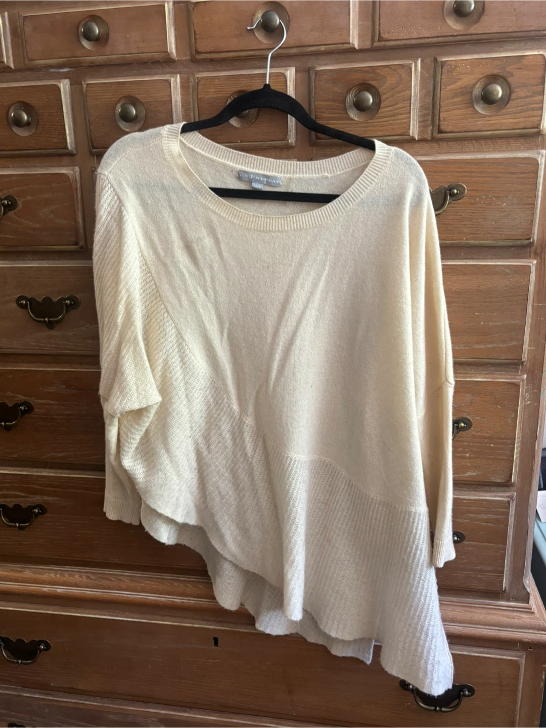 POINT REPEAT Cream Cashmere Sweater