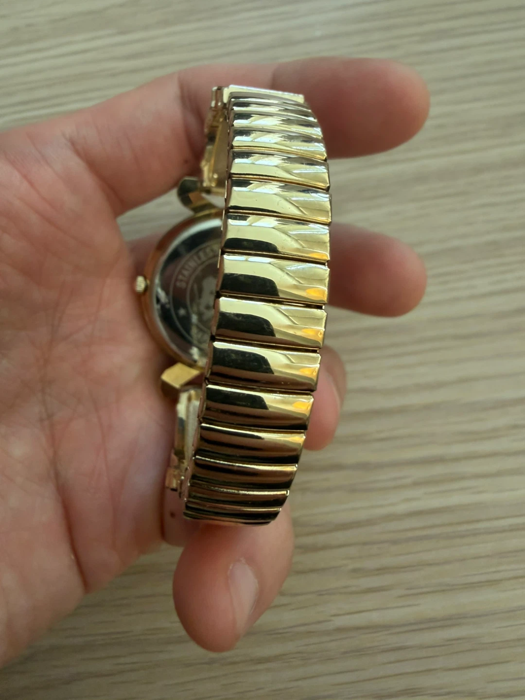 Versales Quartz Gold Tone Women's Watch - photo 3