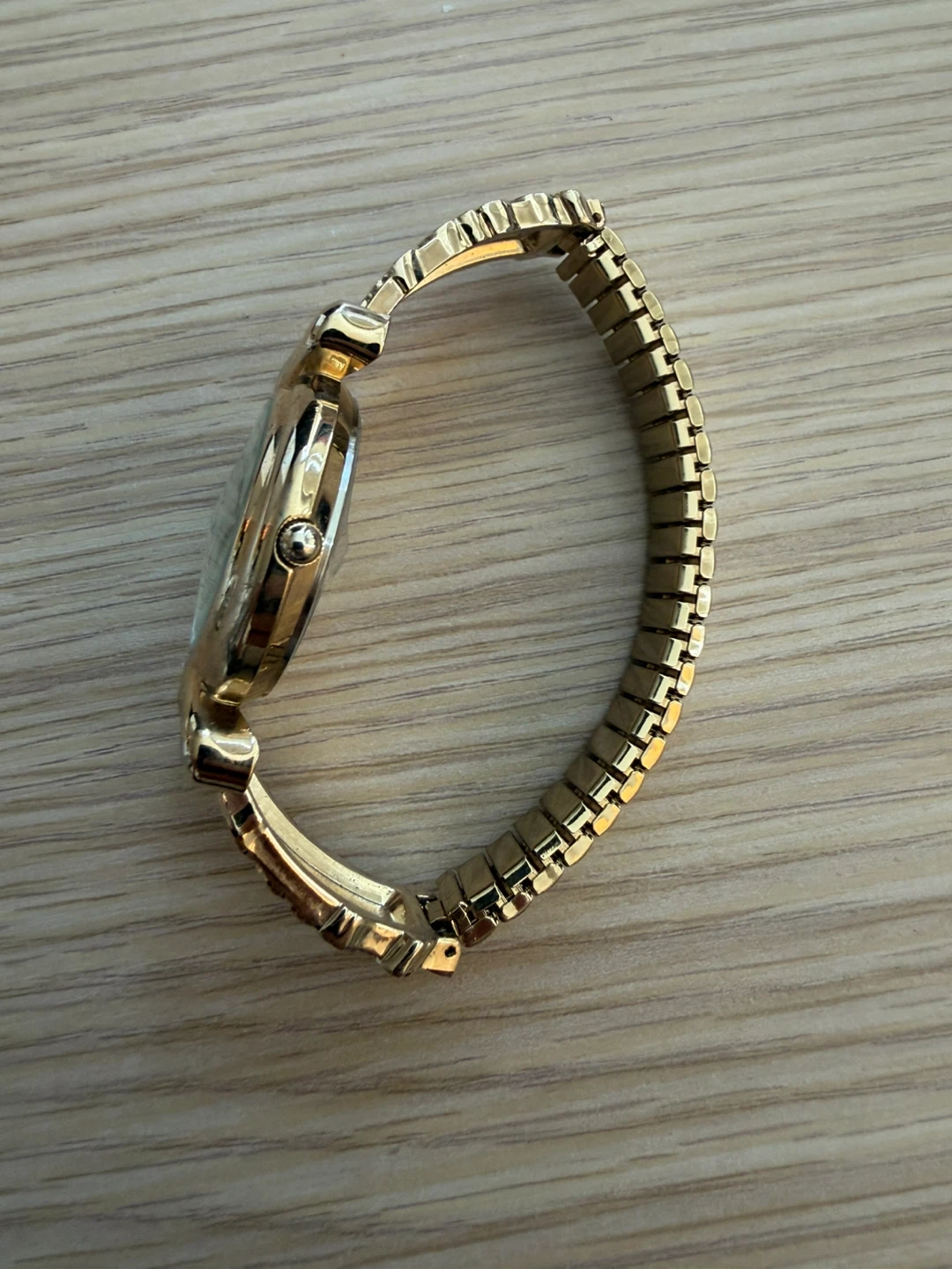 Versales Quartz Gold Tone Women's Watch - photo 2