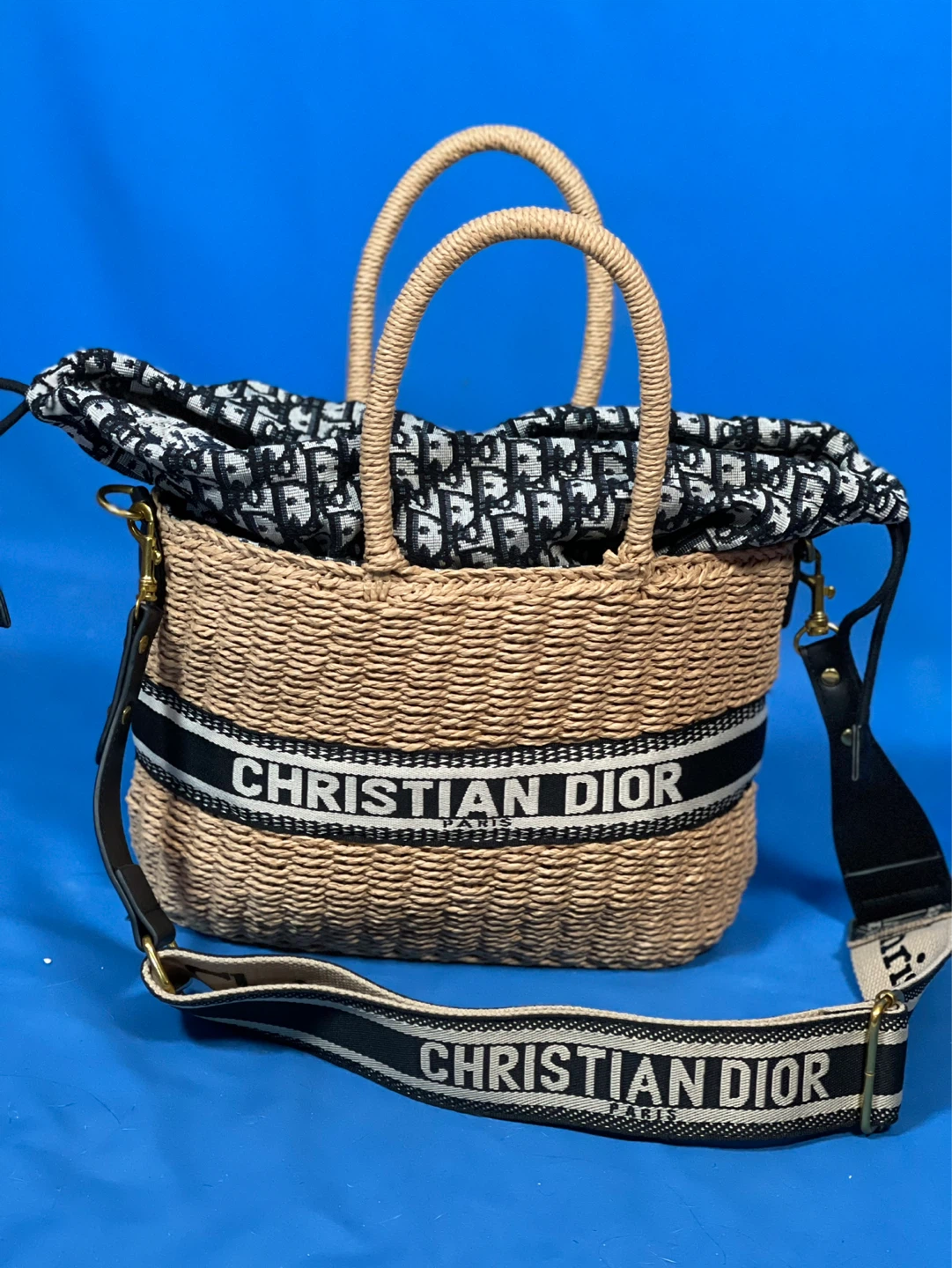 Straw tote bag with removable insert , guitar strap removable