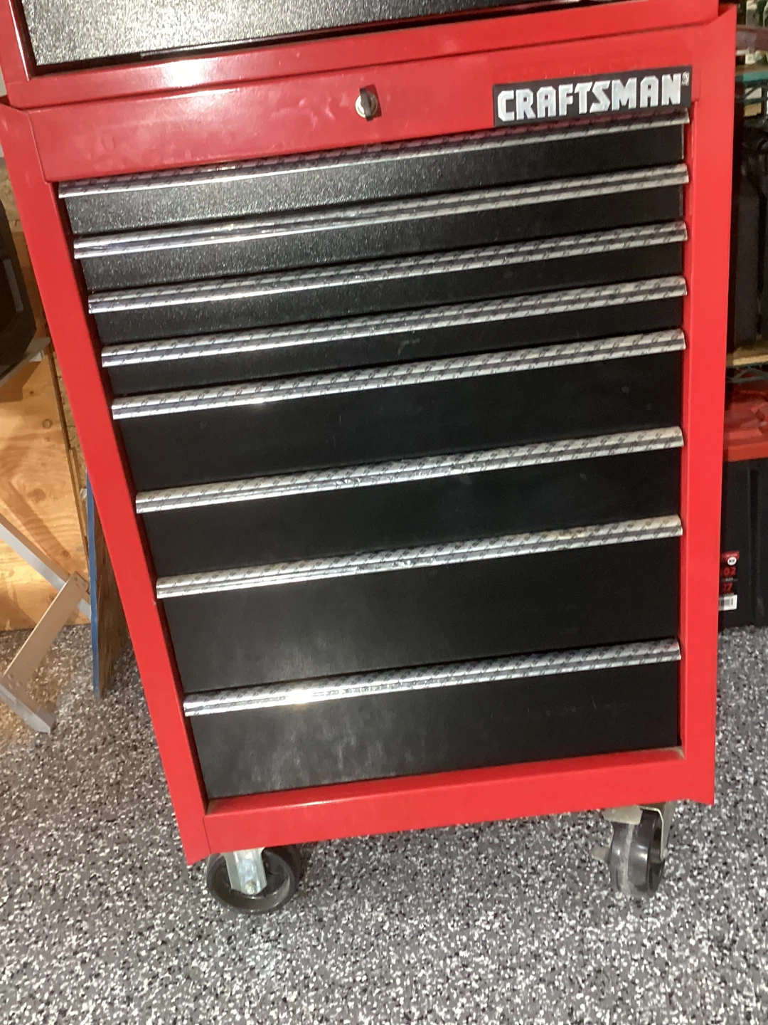 Craftsman Red and Black Rolling Tool Chest - photo 3