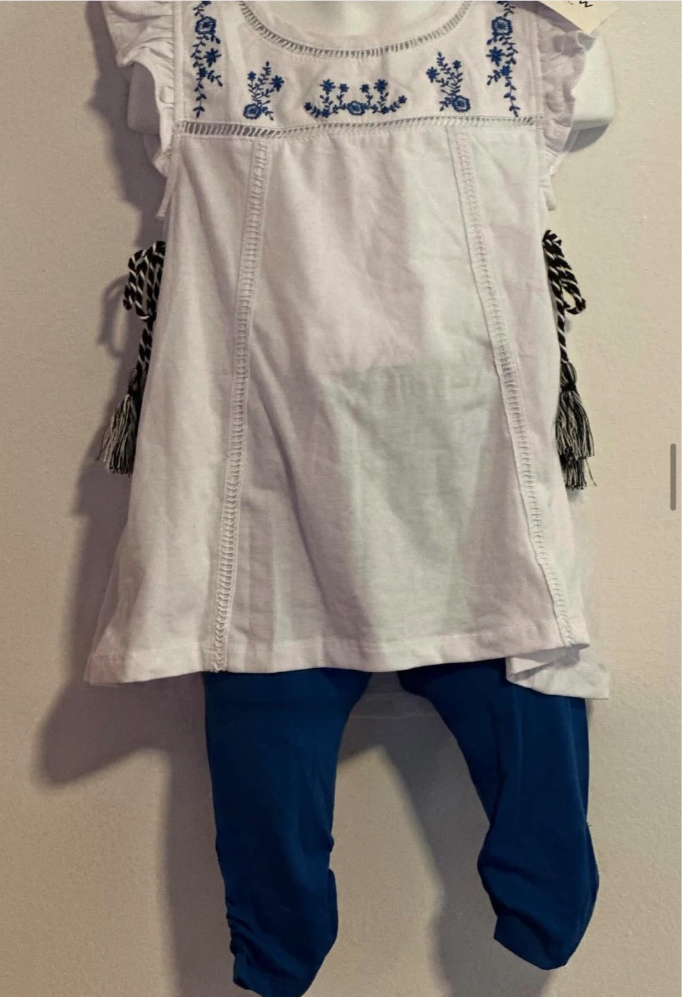 GIRLS 2PC LEGGINGS SUITE (SIZES:2 & 5)