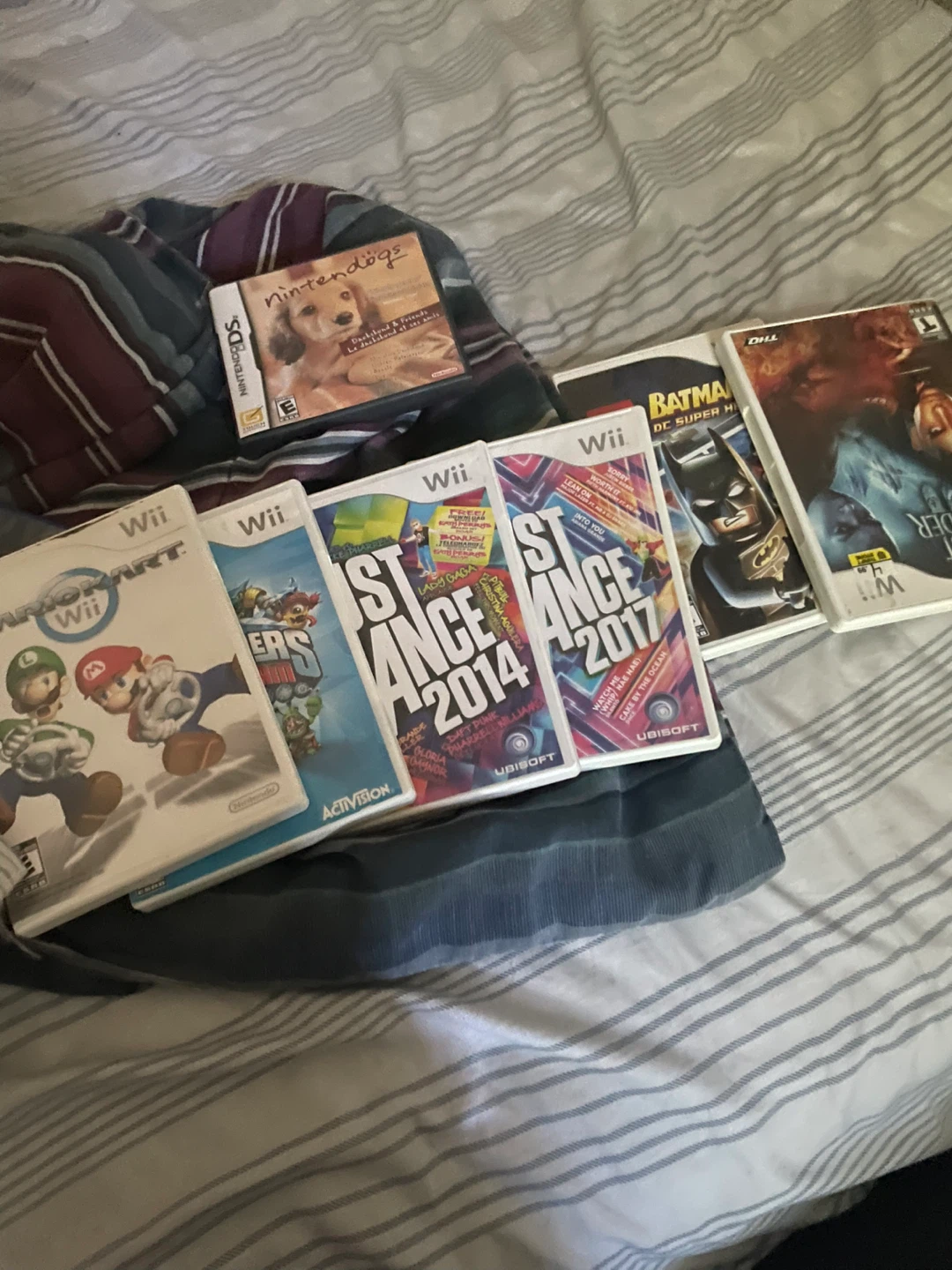 Wii & Nintendo DS Games Bundle