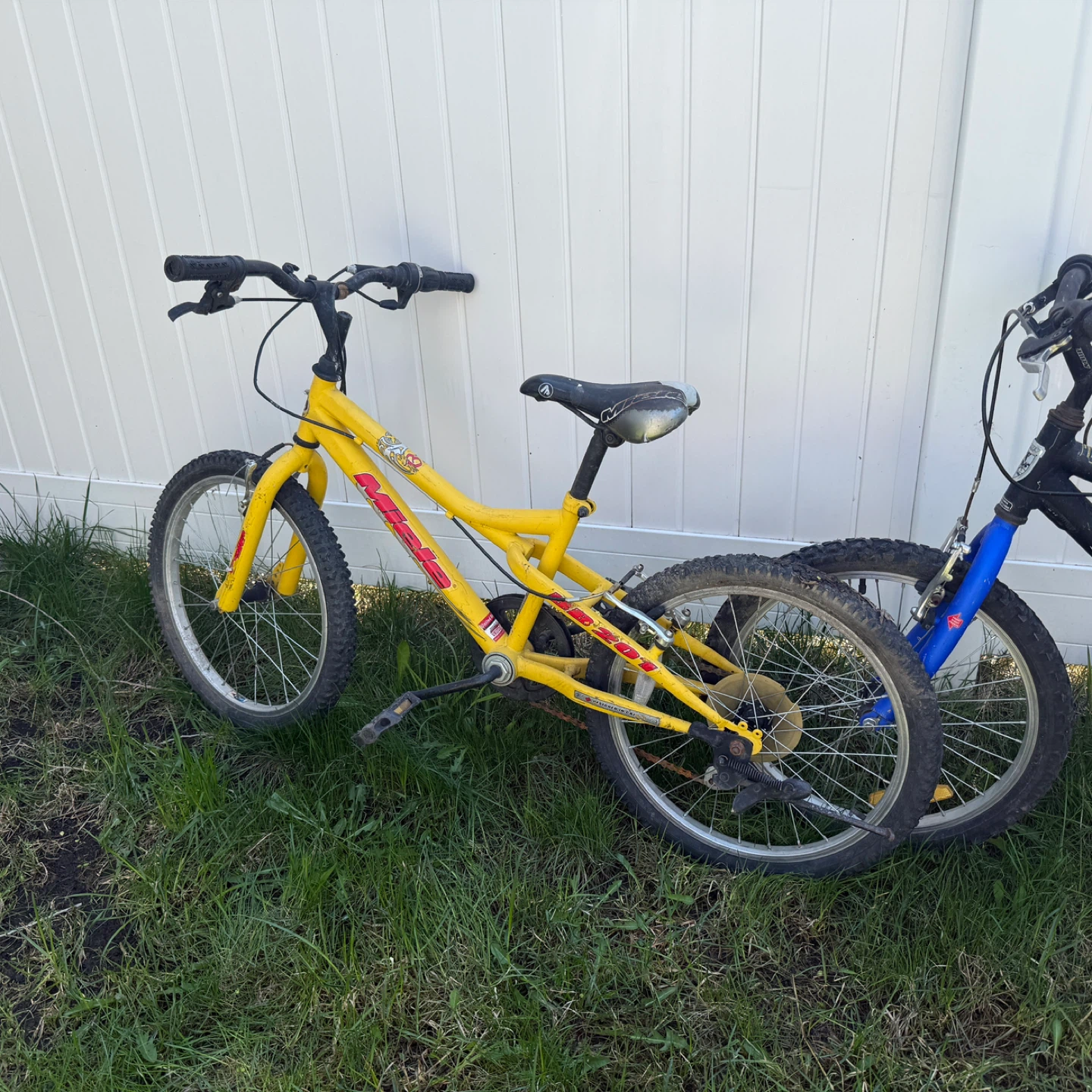 Kids' BMX and Mountain Bikes - photo 3