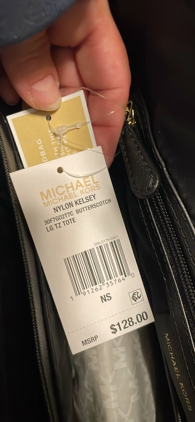 Michael Kors Nylon Kelsey LG TZ Tote - photo 4