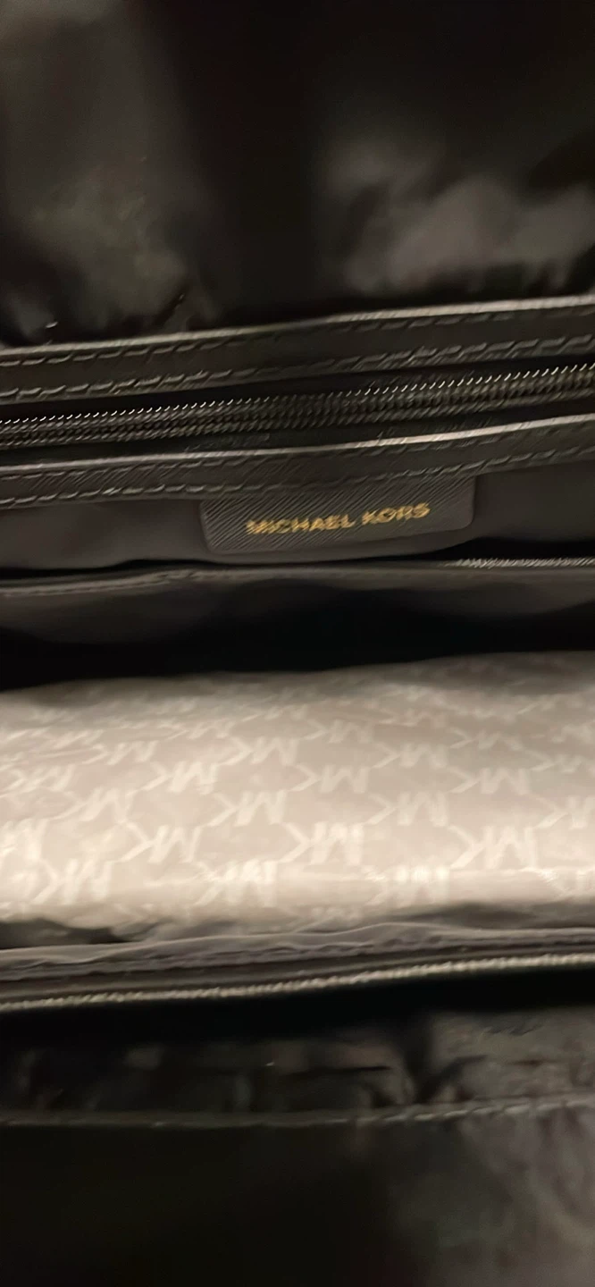 Michael Kors Nylon Kelsey LG TZ Tote - photo 3
