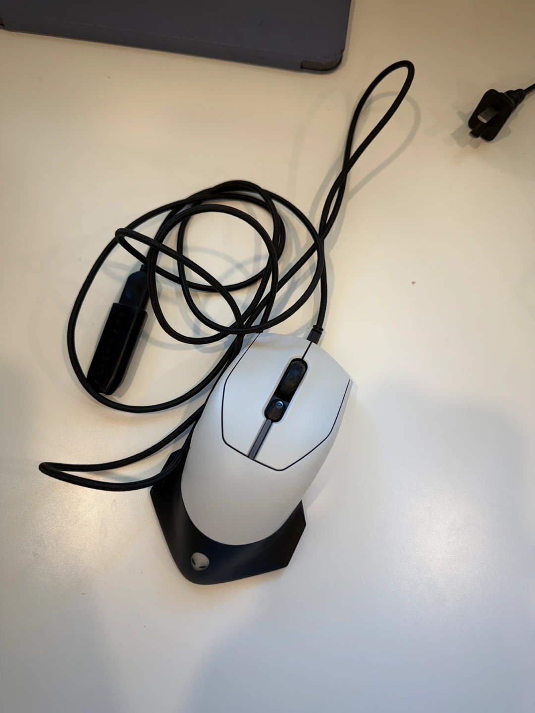 Alienware Gaming Mouse with Charging Dock