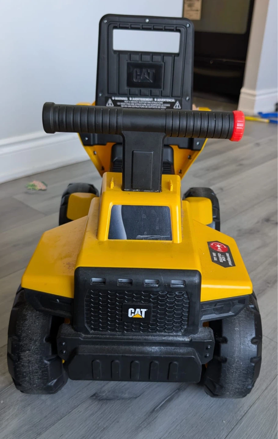 CAT Ride-On Construction Dump Truck Toy - photo 2