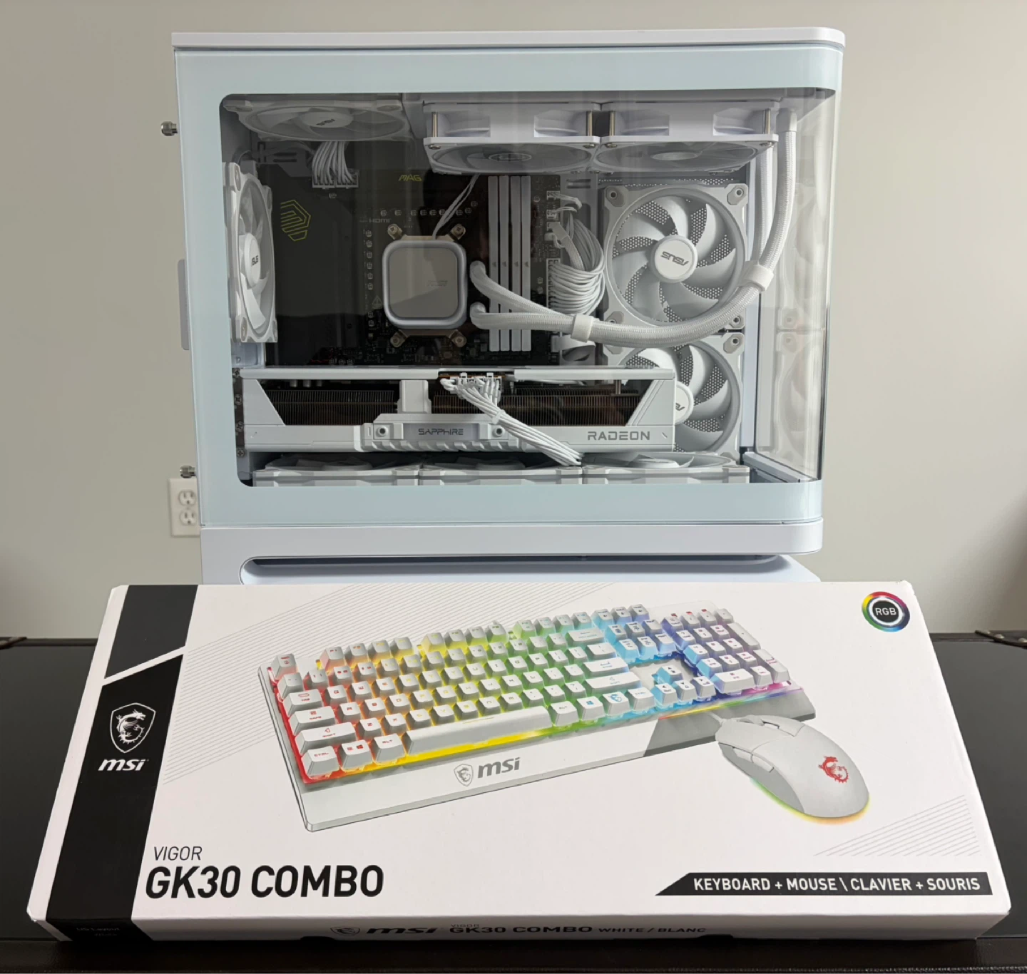 Custom AMD Gaming PC 9800X3D RX9070XT - photo 2