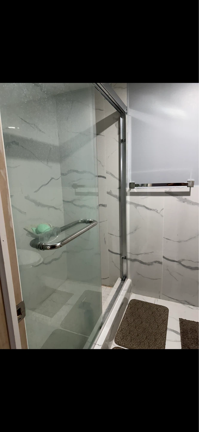 One bedroom basement - photo 4