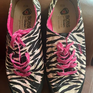 BOBS for Skechers Zebra Print Women's Shoes W 10