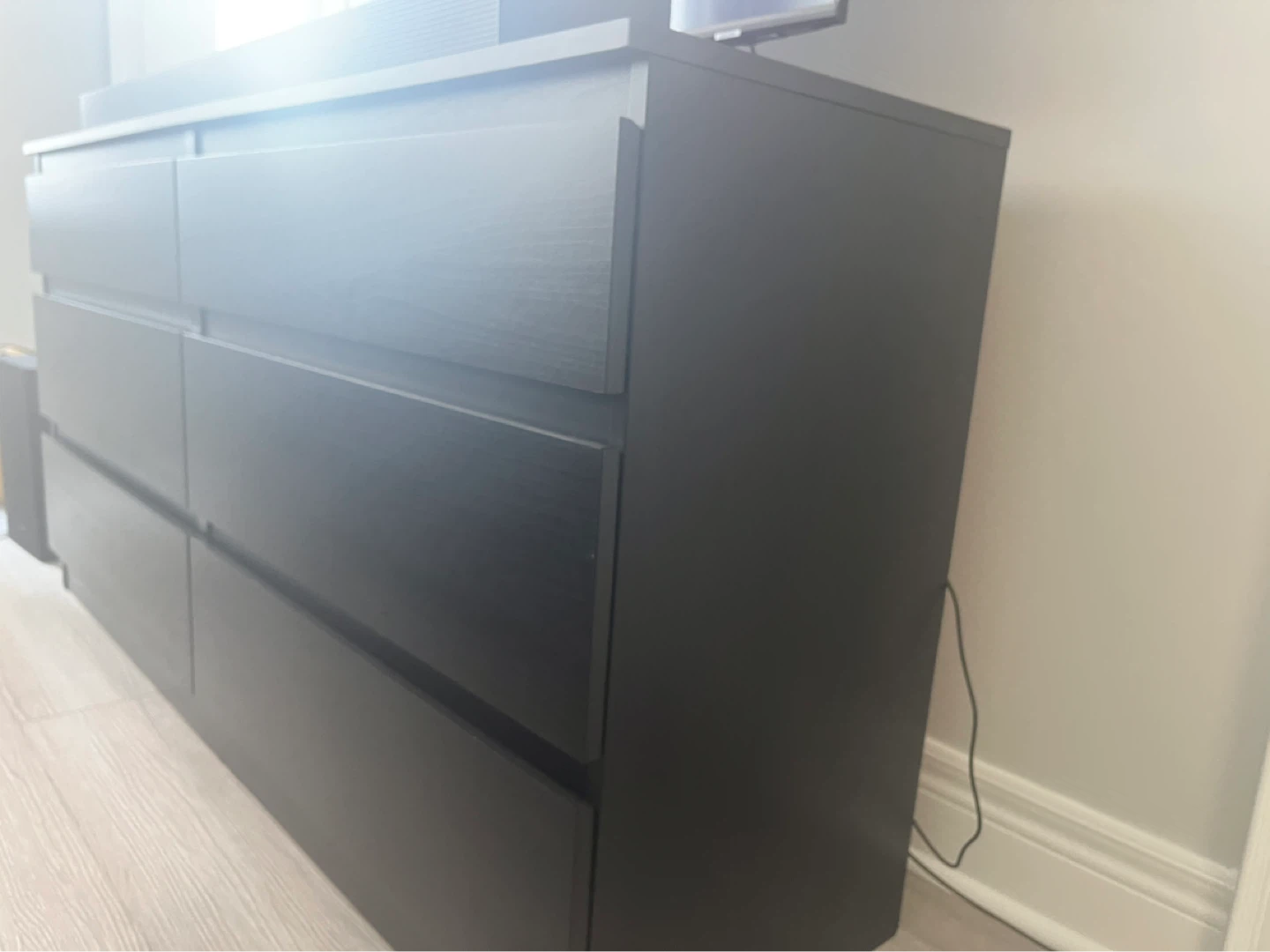 Black 6-Drawer Dresser