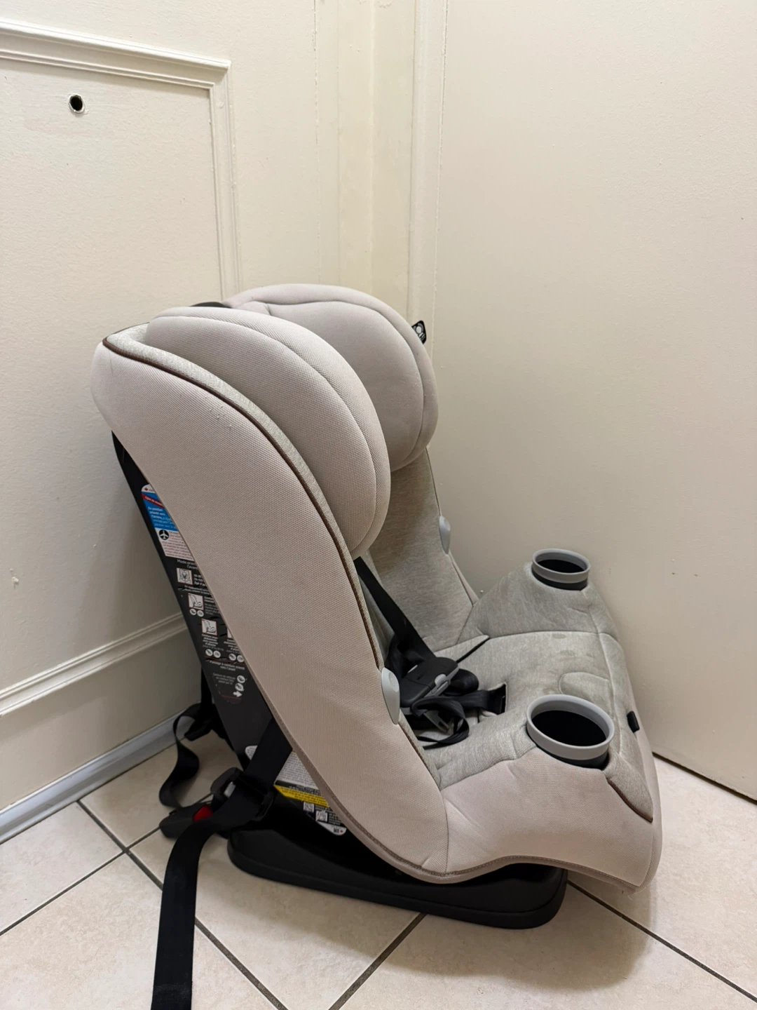 Maxi-Cosi Pria All-in-One Convertible Car Seat - Beige - photo 2