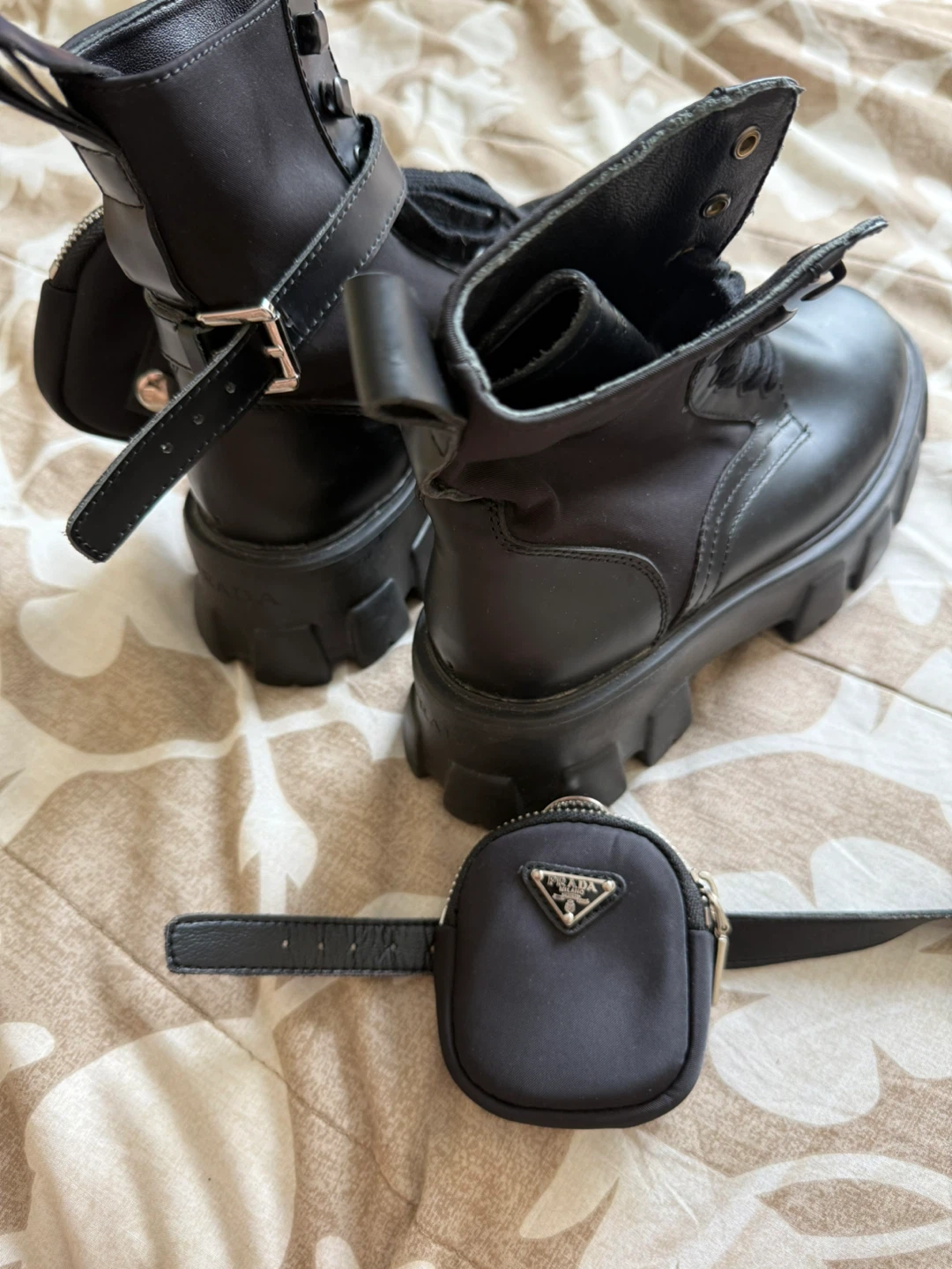 Monolith leather and Re-Nylon combat boots with pouch - photo 5
