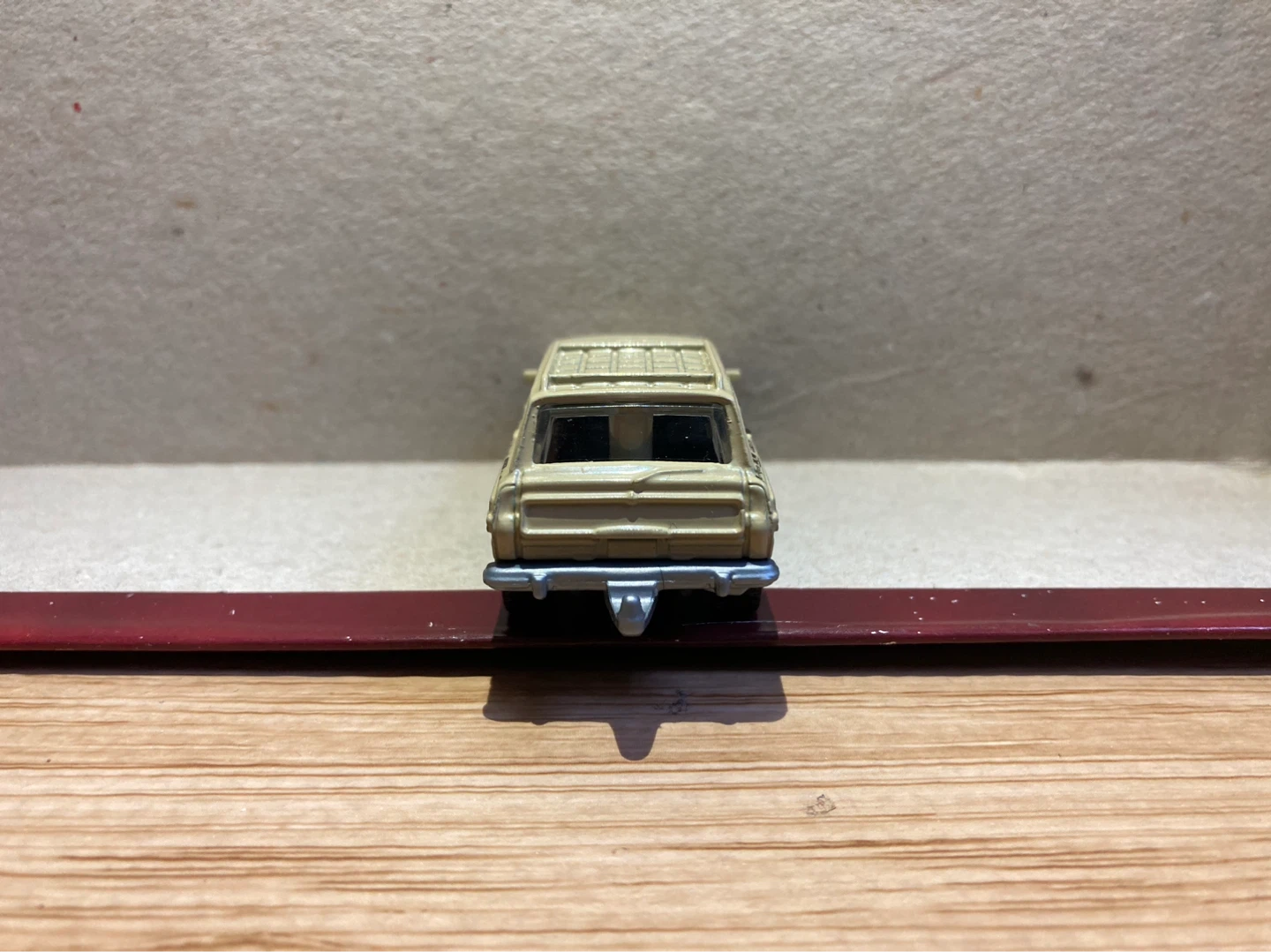 Matchbox Loose / Jeep Wagoneer - photo 4