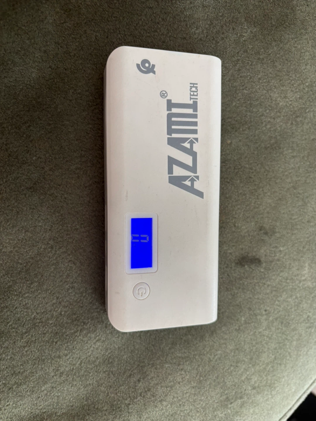 AZAMI TECH 10000mAh Power Bank