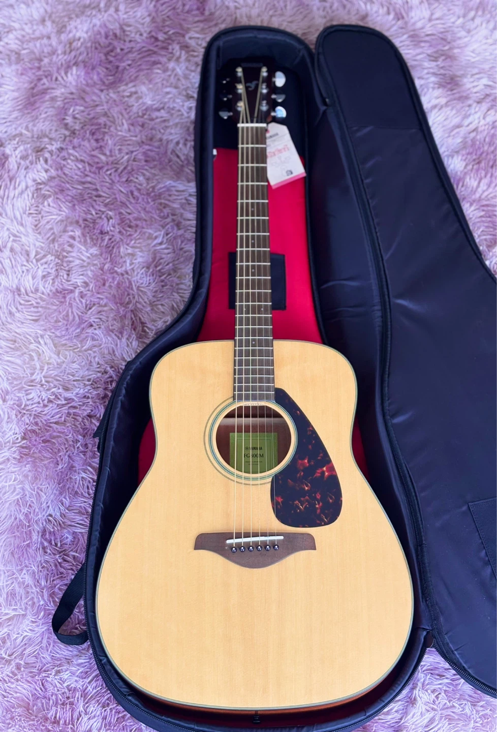 Brand new Yamaha FG800M acoustic guitar