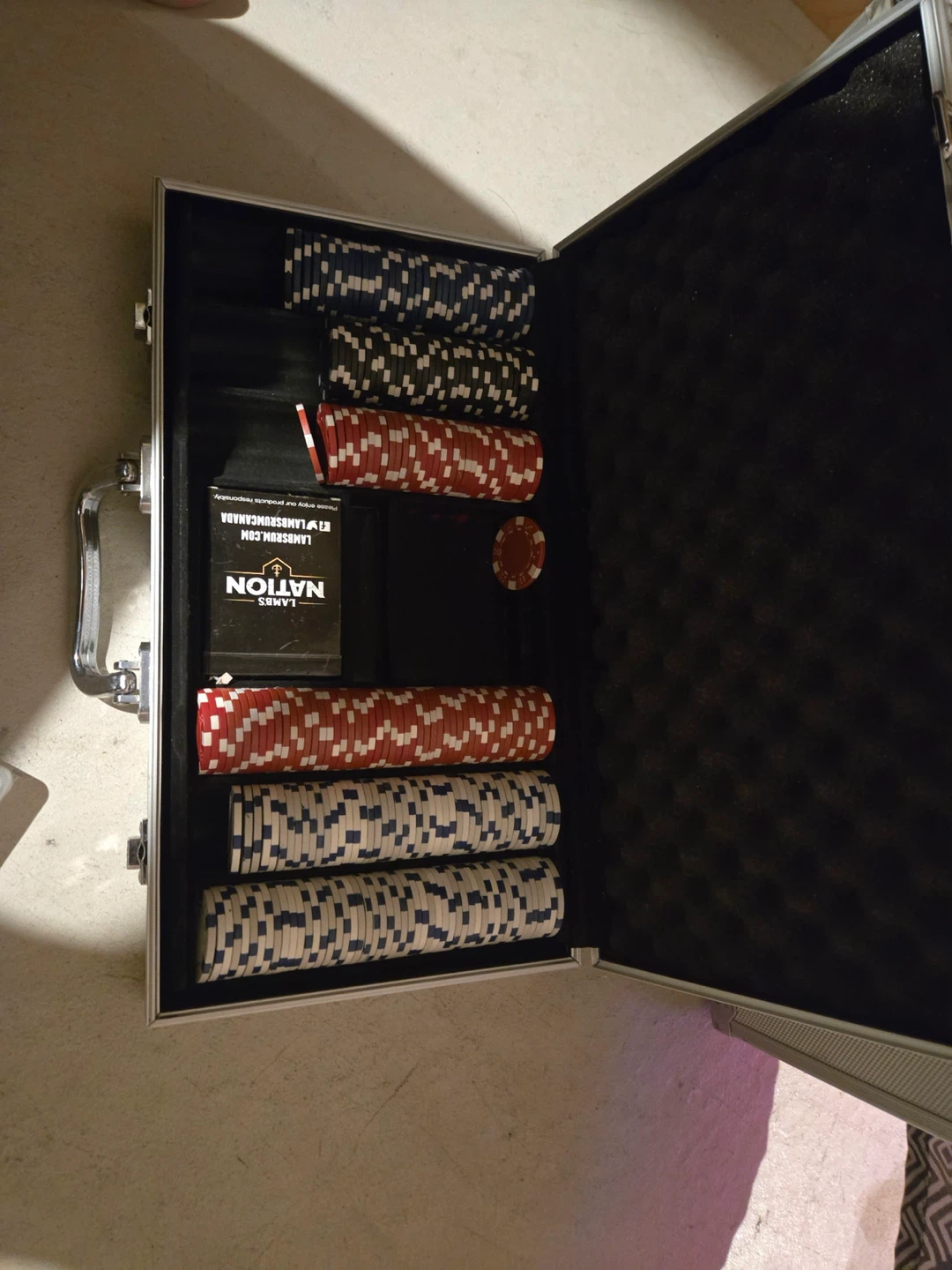 Poker Chip Set with Case and Cards - photo 2