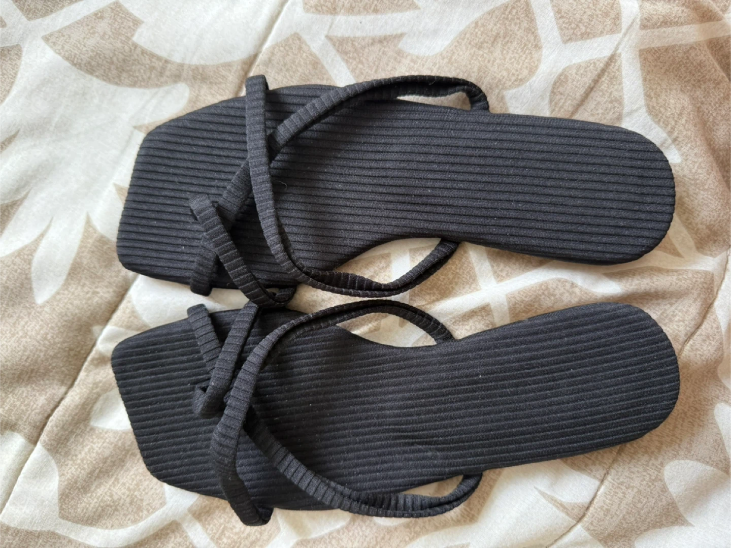 Black Ribbed Strappy Flat Sandals