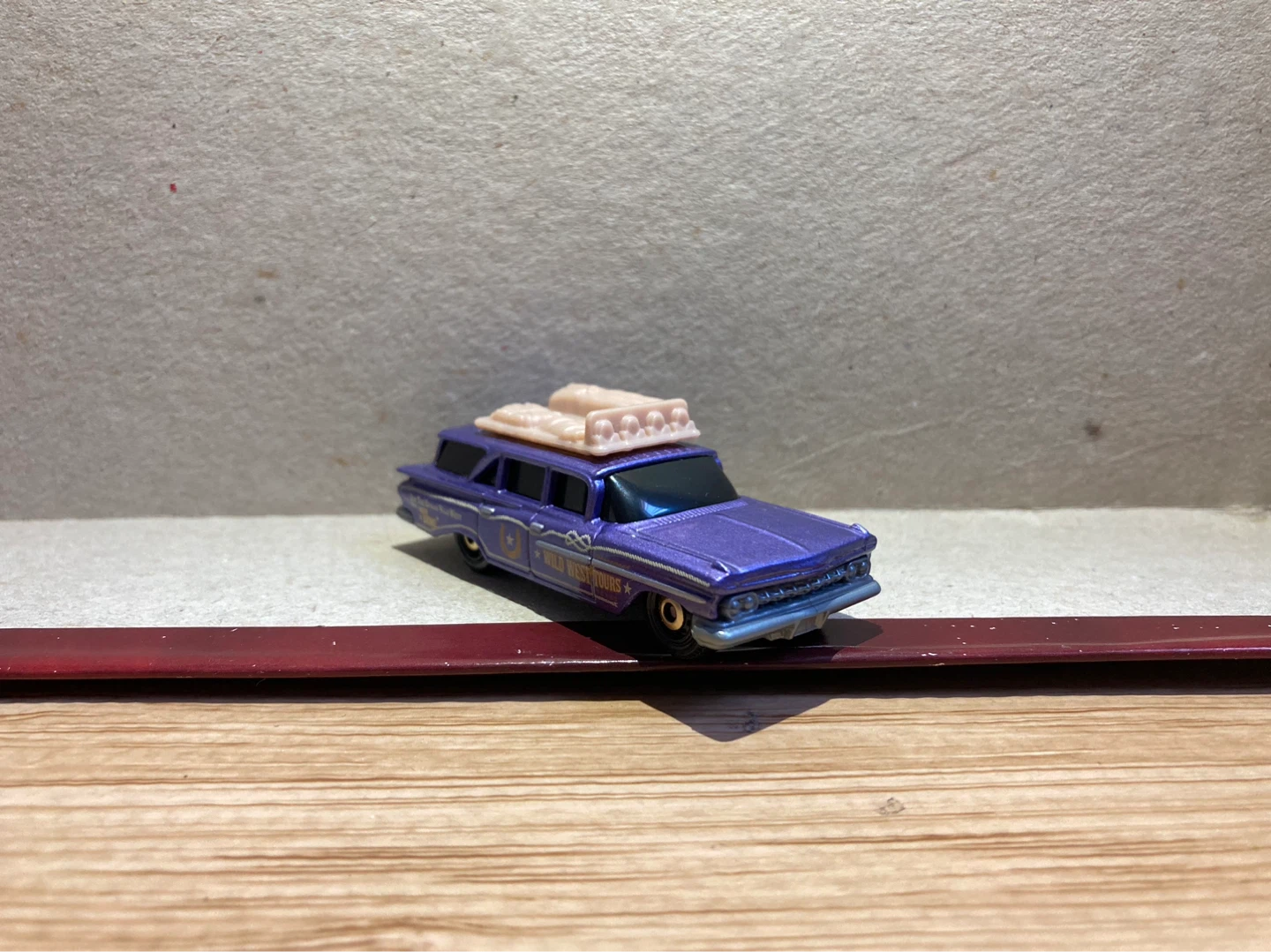 Matchbox Loose / 59 Chevy Wagon / Purple