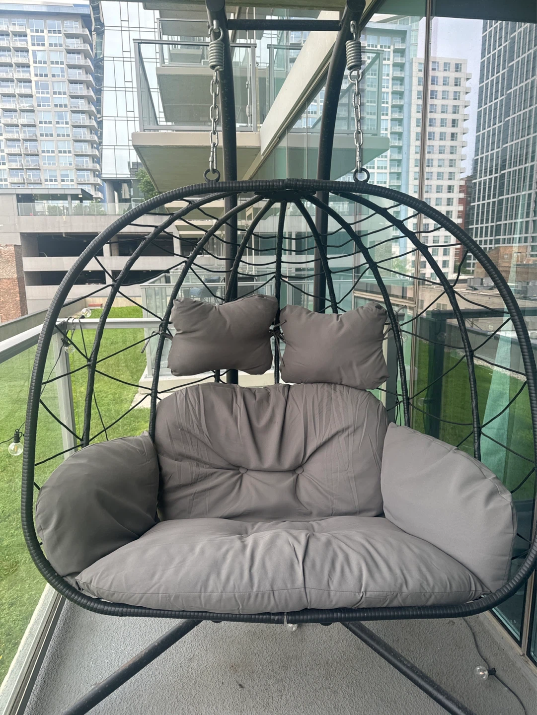 Hanging Egg Chair with Cushions