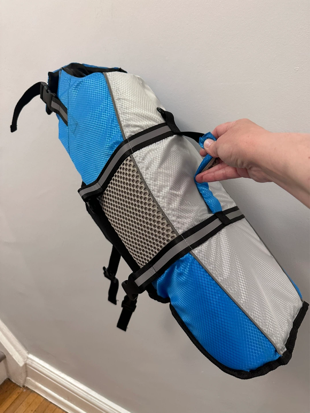 Eddie Bauer Dog Life Jacket - Blue/Silver - Size M