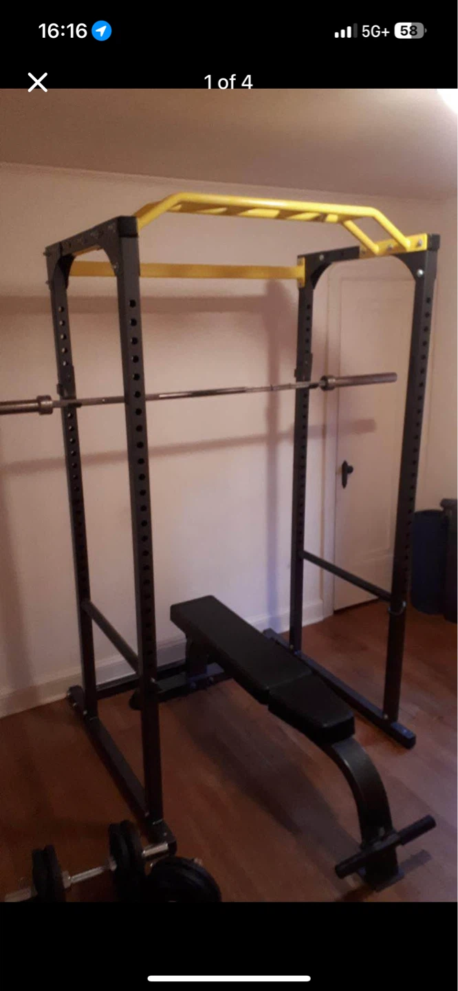 Squat rack