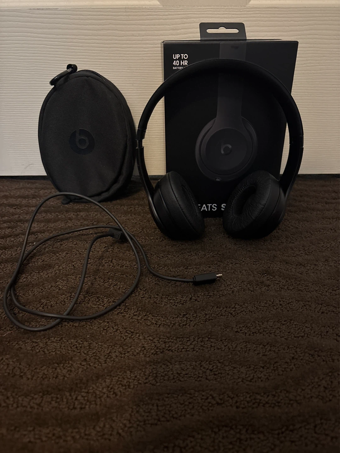 Beats Solo3 Wireless Headphones - Black - photo 2