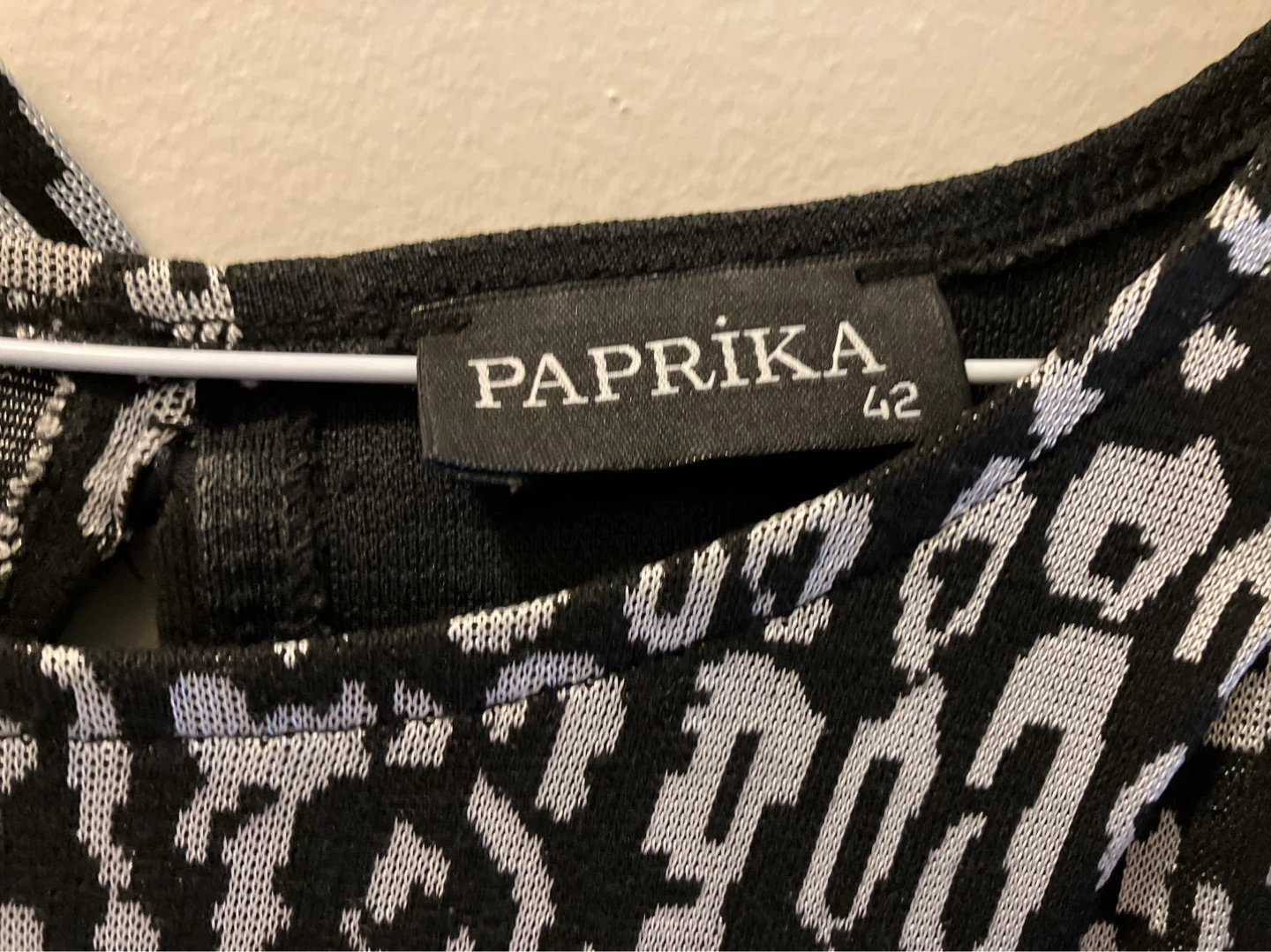 Paprika Black & White Animal Print Dress Size 42 - photo 3